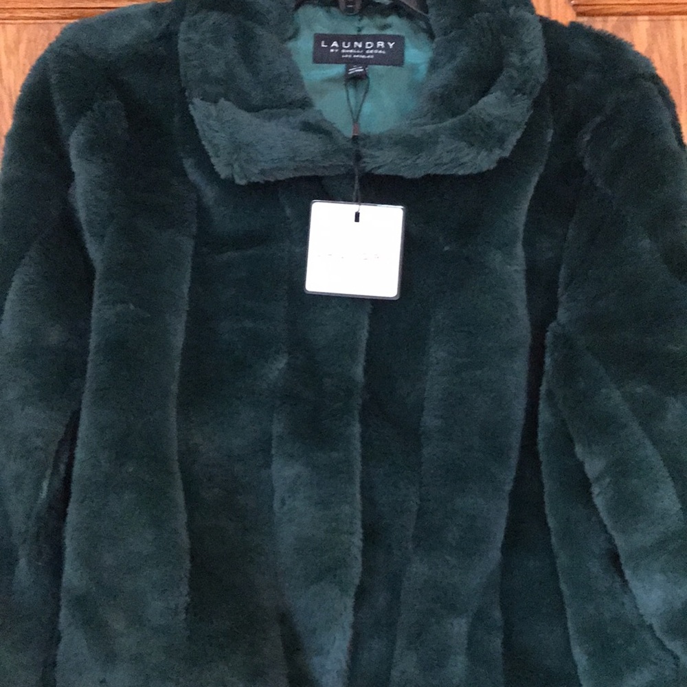 Laundry by Shelli Seagal Faux Fur Shrug Emerald size L - Picture 6 of 13